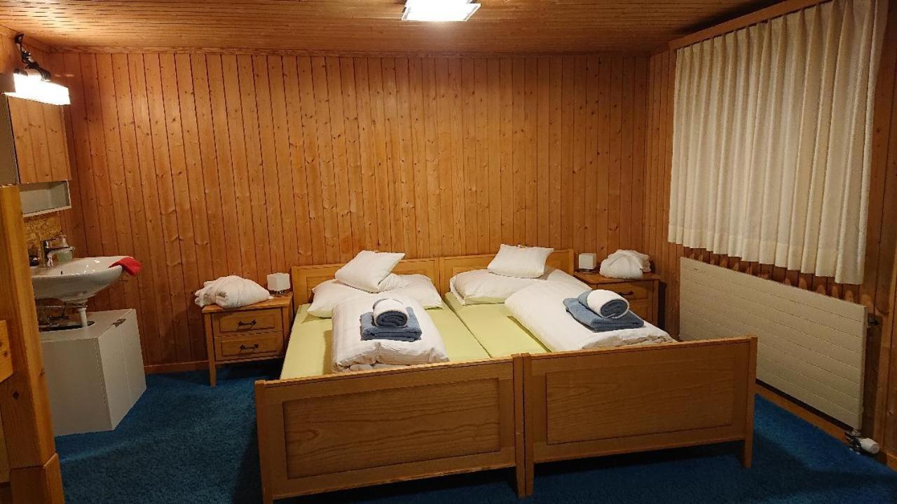Gasthof Surselva Breíl エクステリア 写真