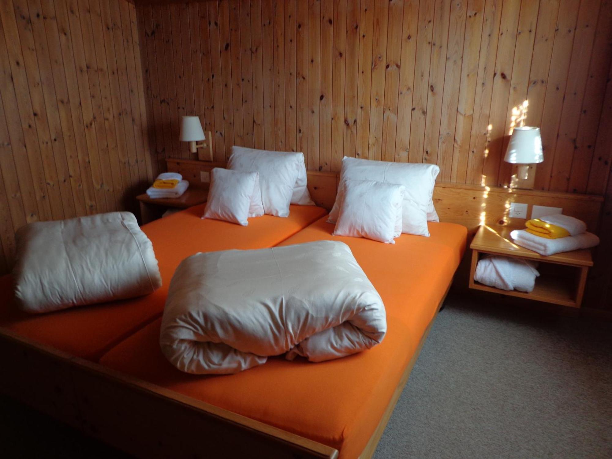 Gasthof Surselva Breíl エクステリア 写真