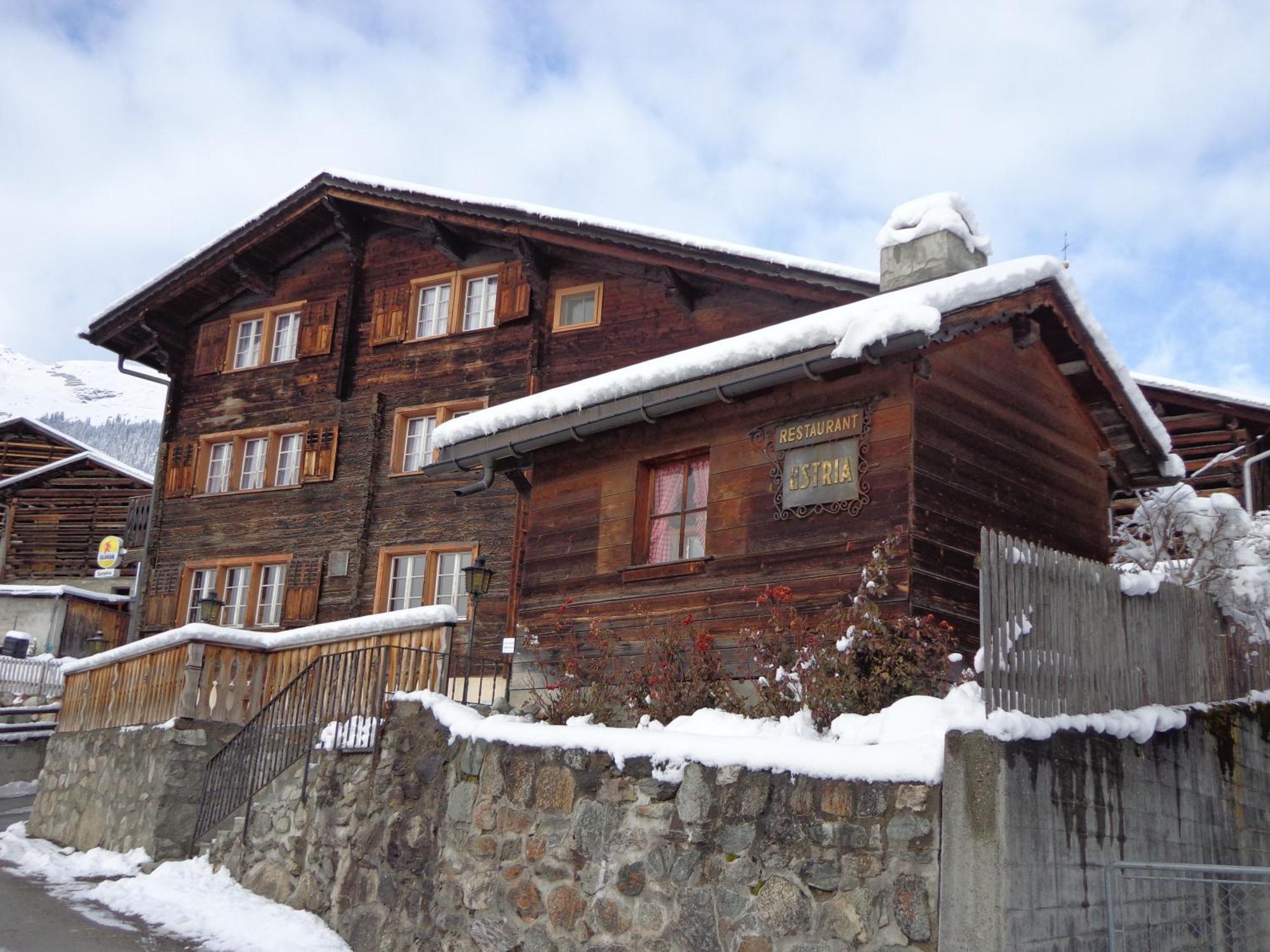 Gasthof Surselva Breíl エクステリア 写真